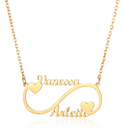 Personalisierbare Infinity-Halskette mit Herz